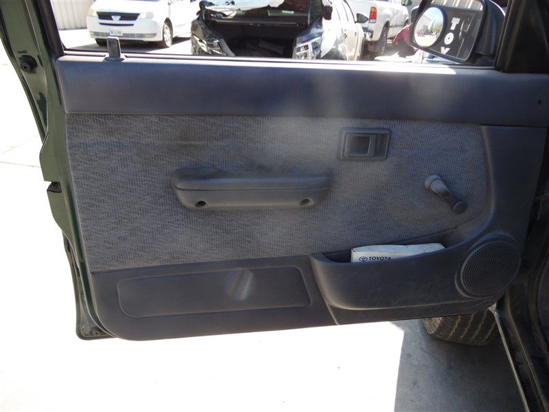 1999 TOYOTA TACOMA SR5 EXTRA CAB GREEN 2.7 AT 2WD PRERUNNER Z19777